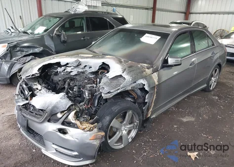 2012 Mercedes-Benz E 350 из США, поврежденный, VIN WDDHF5KB5CA646698